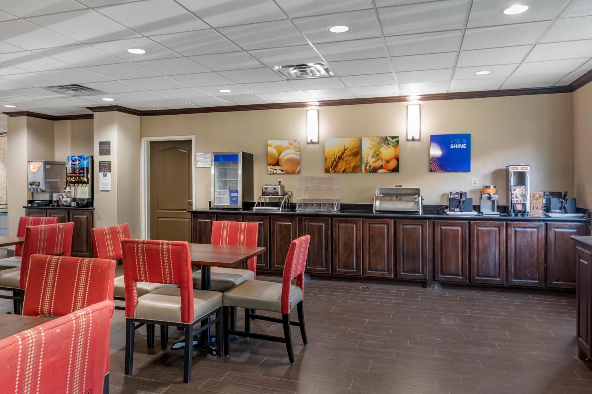 Comfort Suites Plano - Dallas North Экстерьер фото